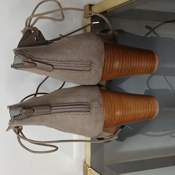 Torrid H taupe eyelet caged plat heels - Picture 4 of 11